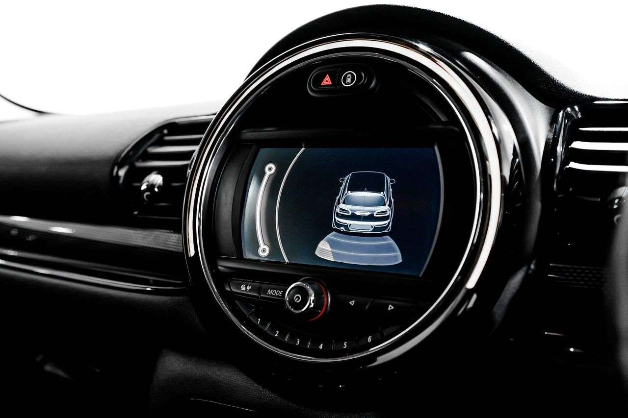 2017 MINI CLUBMAN 2017 MINI CLUBMAN