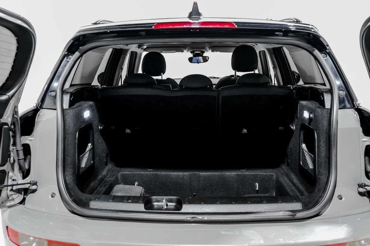 2017 MINI CLUBMAN 2017 MINI CLUBMAN