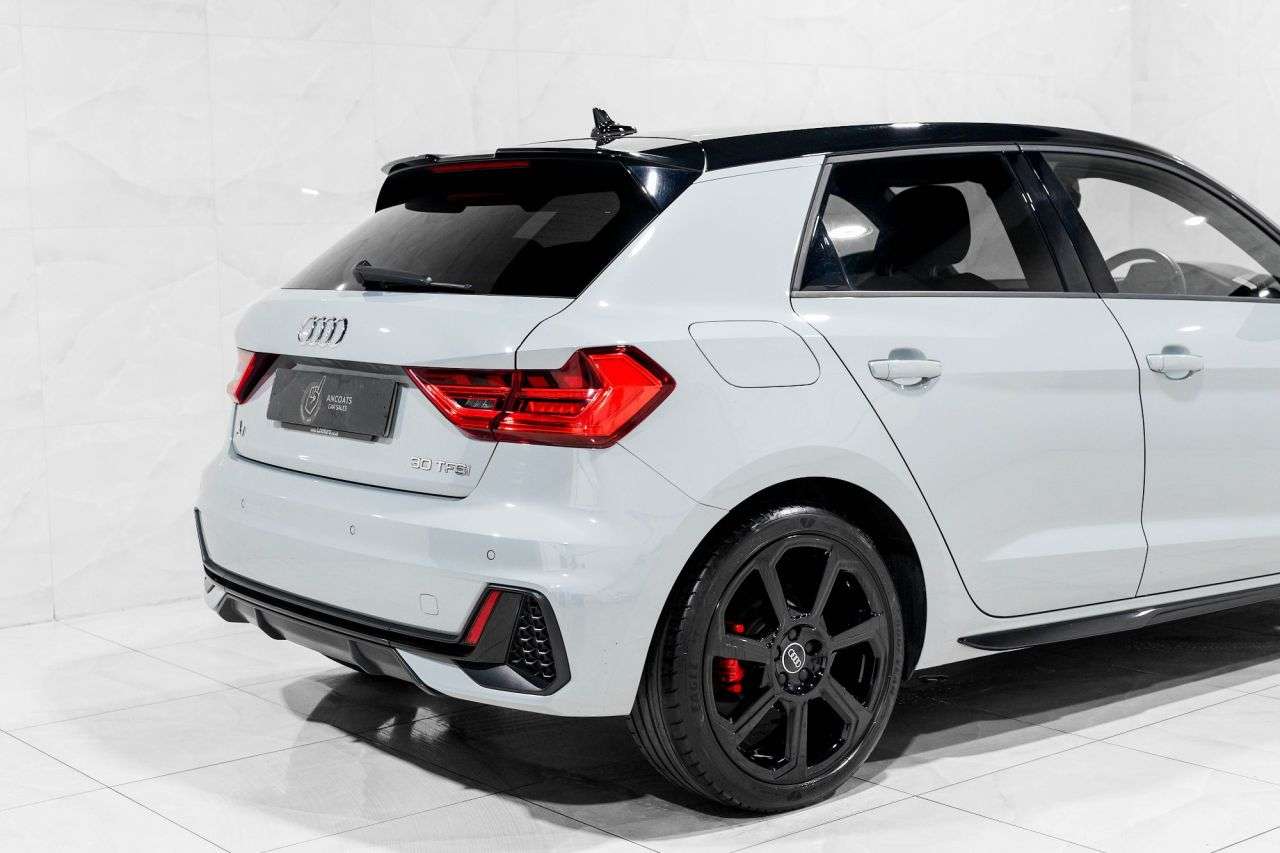 2021 AUDI A1 2021 AUDI A1