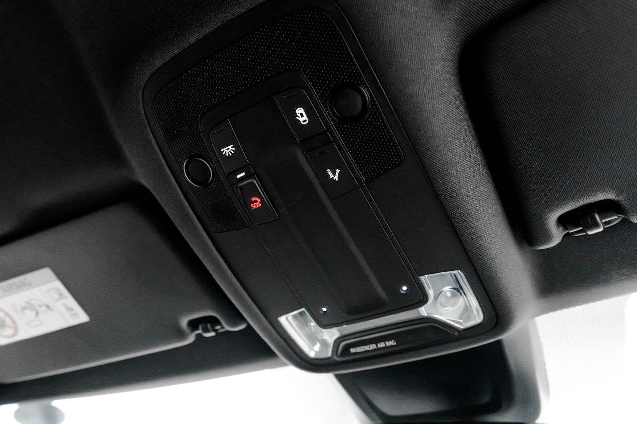 2021 AUDI A1 2021 AUDI A1