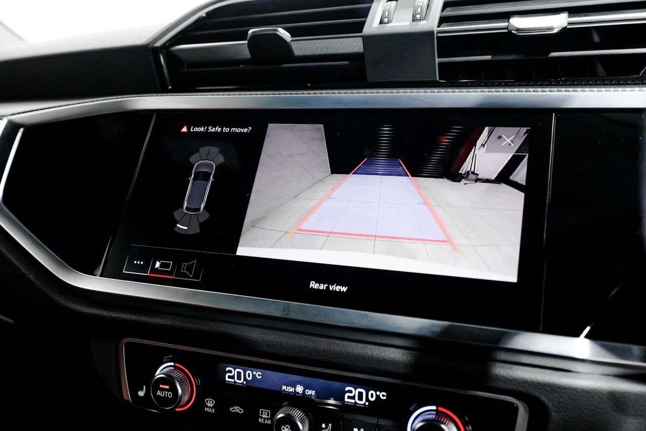 2021 AUDI Q3 2021 AUDI Q3