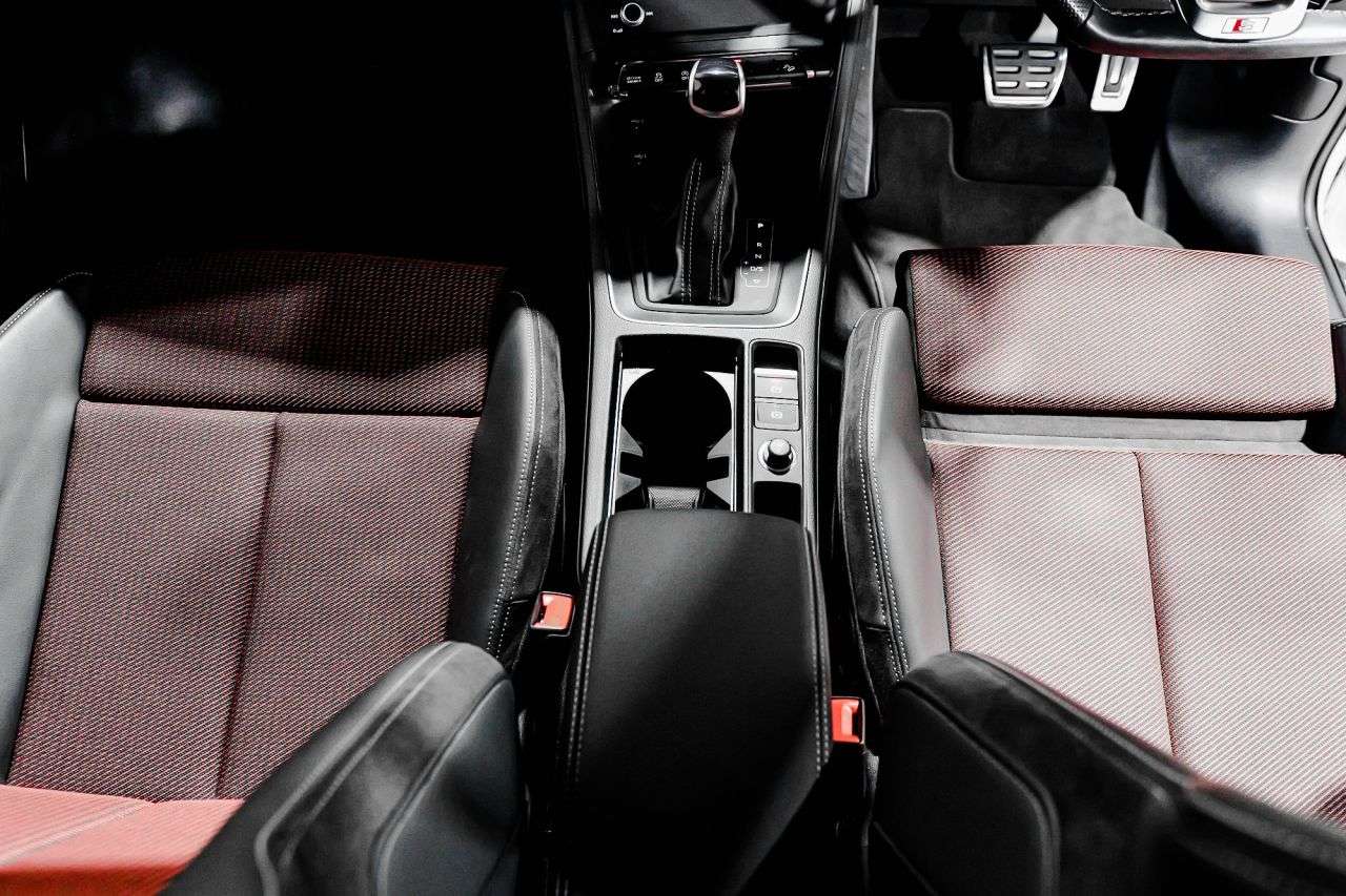 2021 AUDI Q3 2021 AUDI Q3