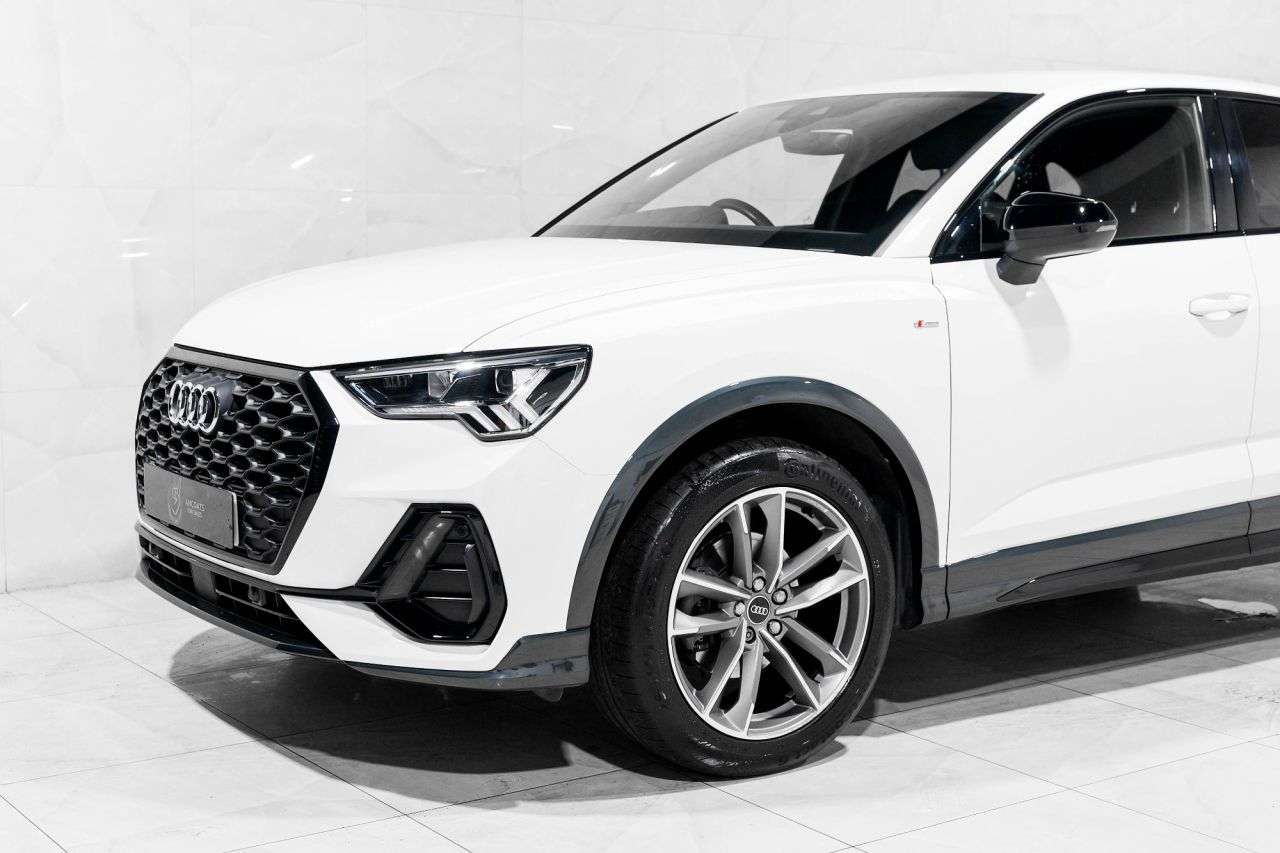 2021 AUDI Q3 2021 AUDI Q3