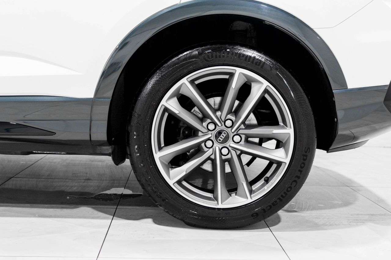 2021 AUDI Q3 2021 AUDI Q3