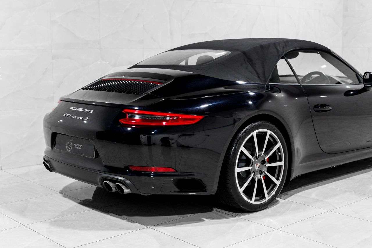 2016 PORSCHE 911 2016 PORSCHE 911