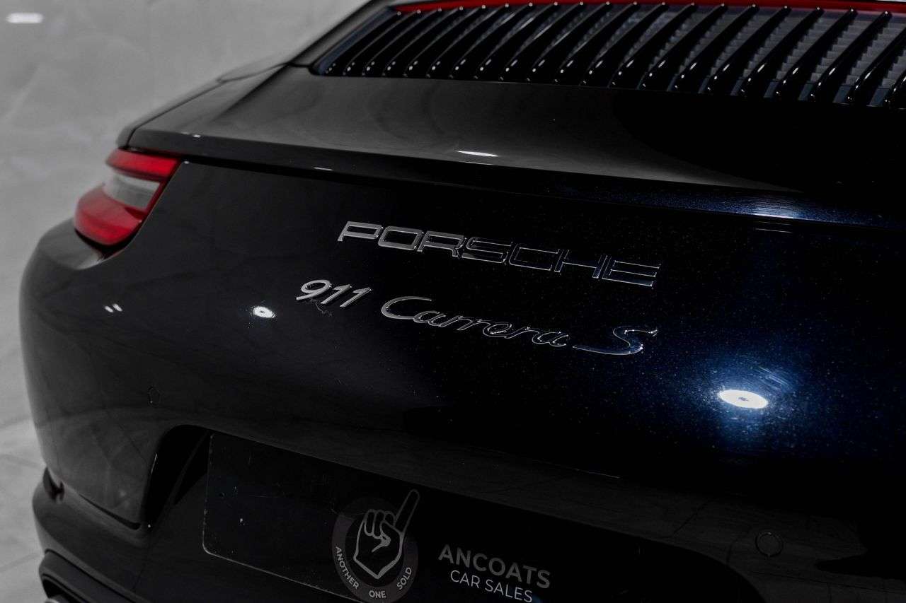 2016 PORSCHE 911 2016 PORSCHE 911