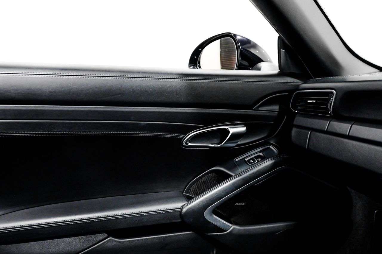 2016 PORSCHE 911 2016 PORSCHE 911