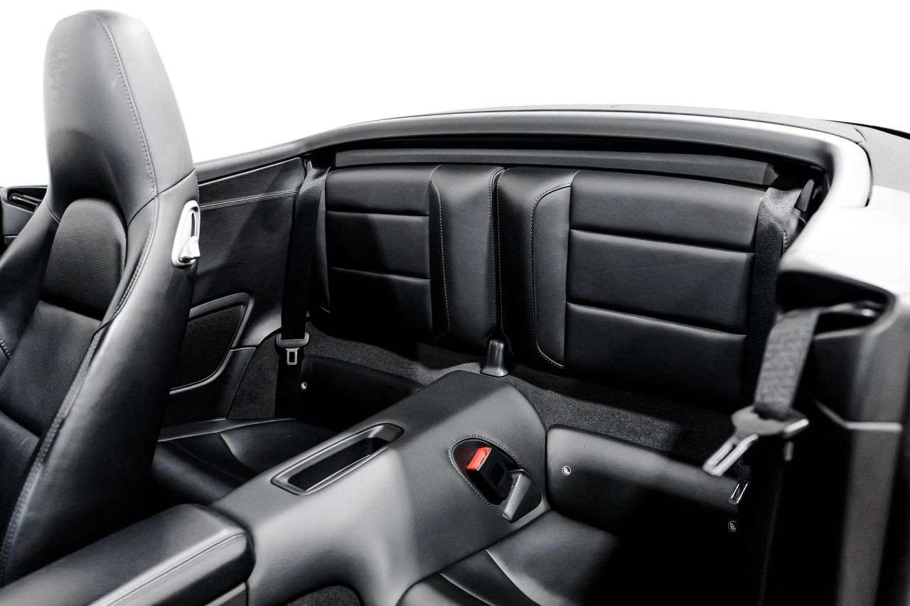 2016 PORSCHE 911 2016 PORSCHE 911