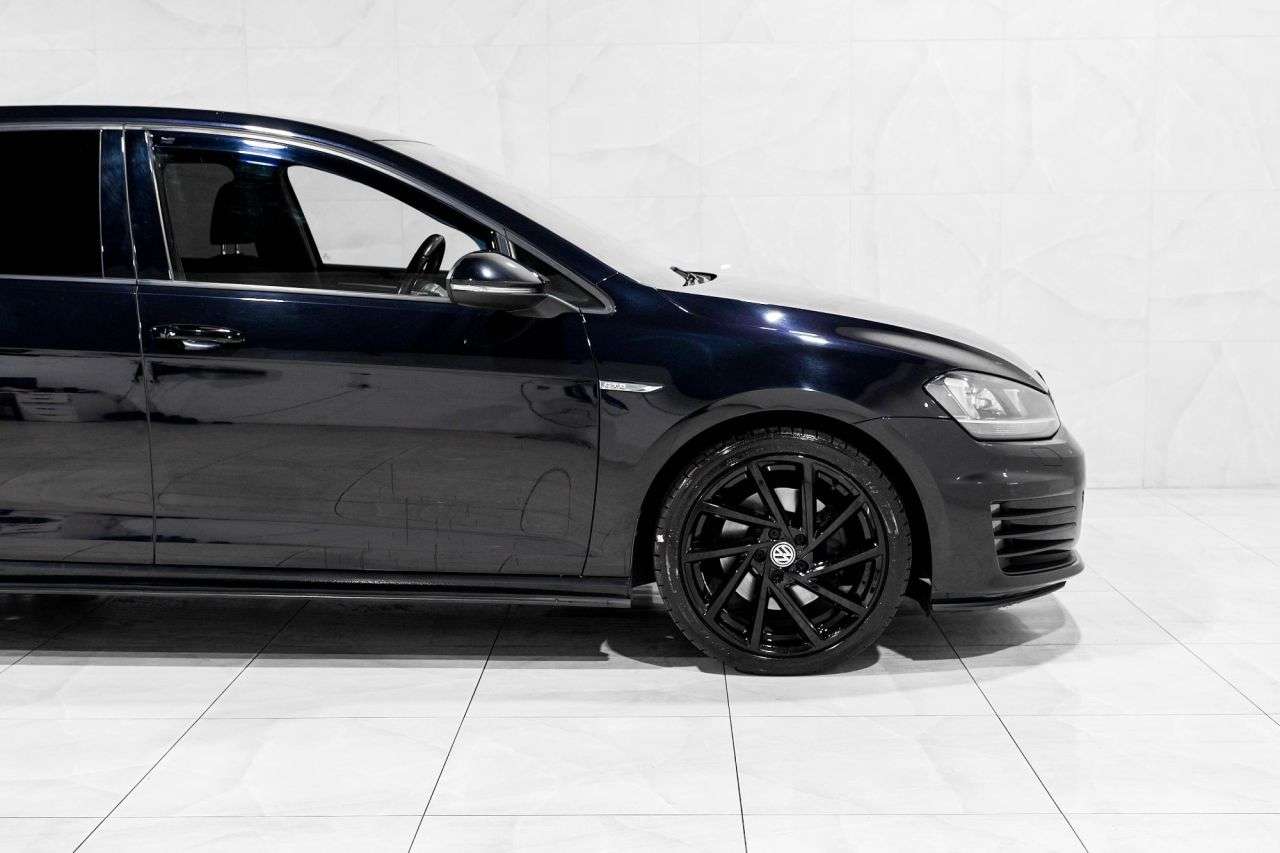 2016 VOLKSWAGEN GOLF 2016 VOLKSWAGEN GOLF