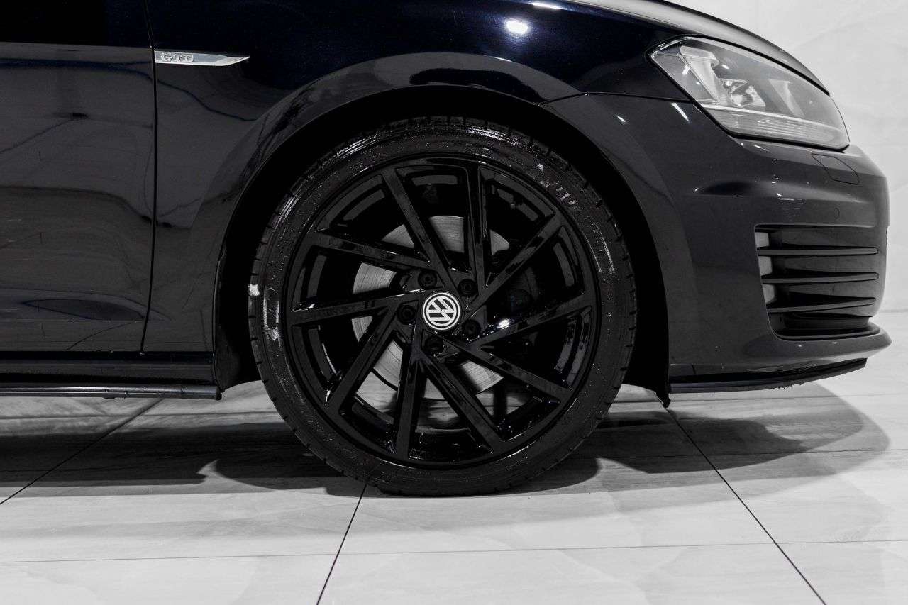 2016 VOLKSWAGEN GOLF 2016 VOLKSWAGEN GOLF