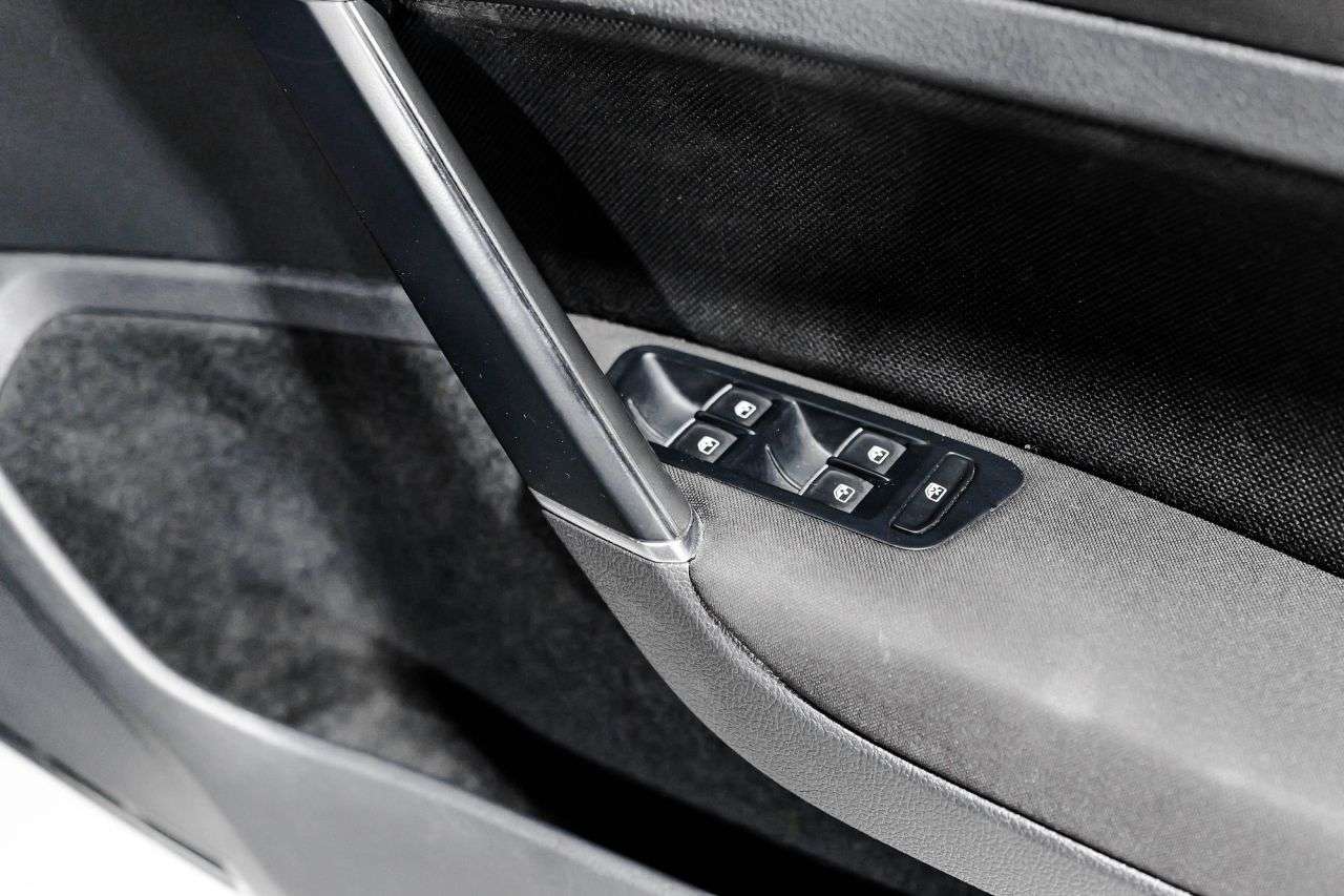 2016 VOLKSWAGEN GOLF 2016 VOLKSWAGEN GOLF