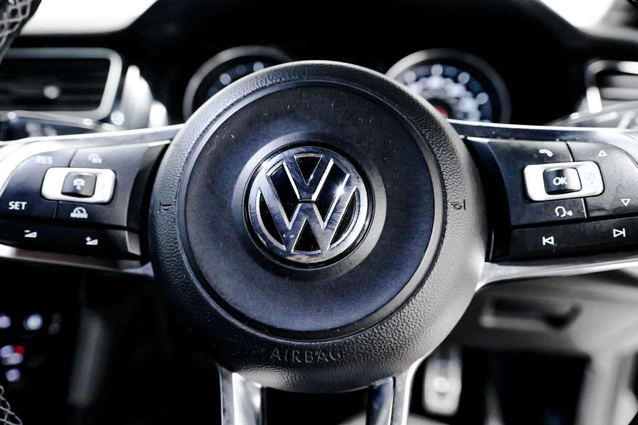 2016 VOLKSWAGEN GOLF 2016 VOLKSWAGEN GOLF