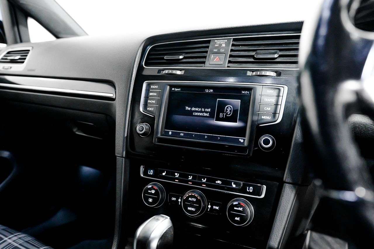 2016 VOLKSWAGEN GOLF 2016 VOLKSWAGEN GOLF