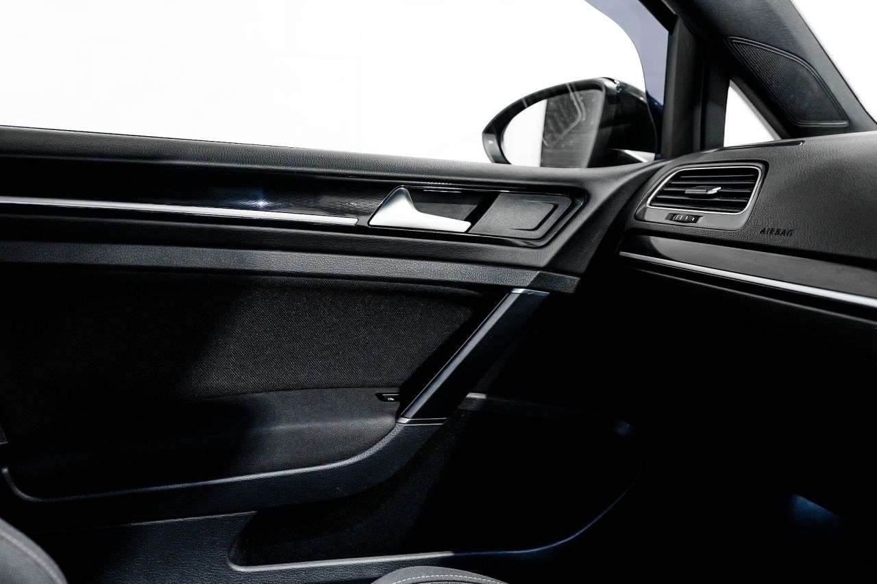 2016 VOLKSWAGEN GOLF 2016 VOLKSWAGEN GOLF