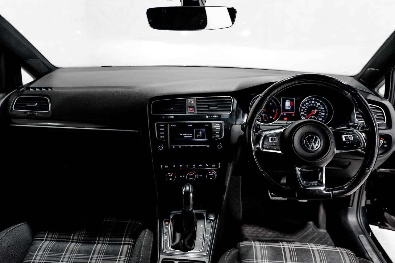 2016 VOLKSWAGEN GOLF 2016 VOLKSWAGEN GOLF