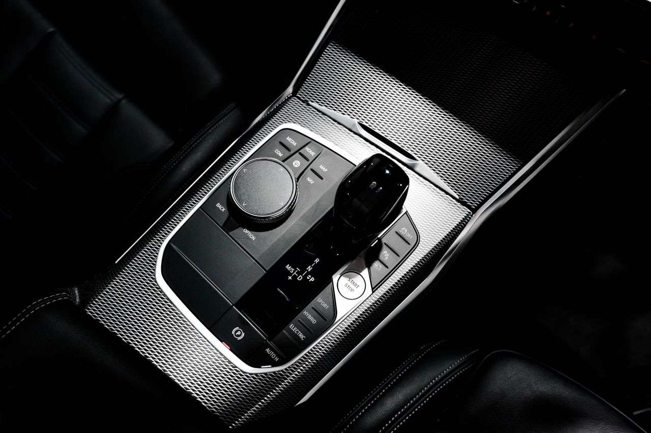 2020 BMW 3 SERIES 2020 BMW 3 SERIES