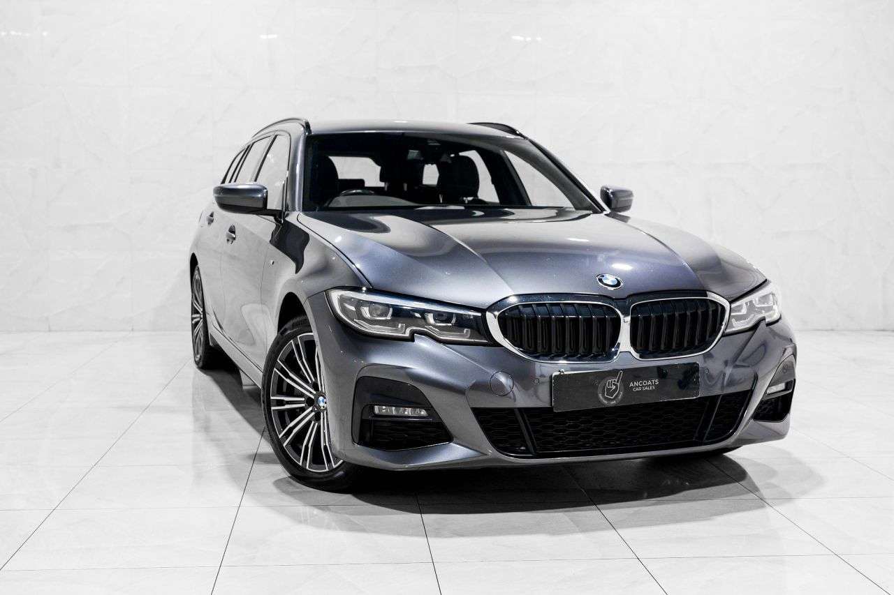 A 2020 BMW 3 SERIES 2.0 330e 12kWh M Sport Touring 5dr Petrol Plug-in Hybrid Auto xDrive Euro 6 A 2020 BMW 3 SERIES 2.0 330e 12kWh M Sport Touring 5dr Petrol Plug-in Hybrid Auto xDrive Euro 6