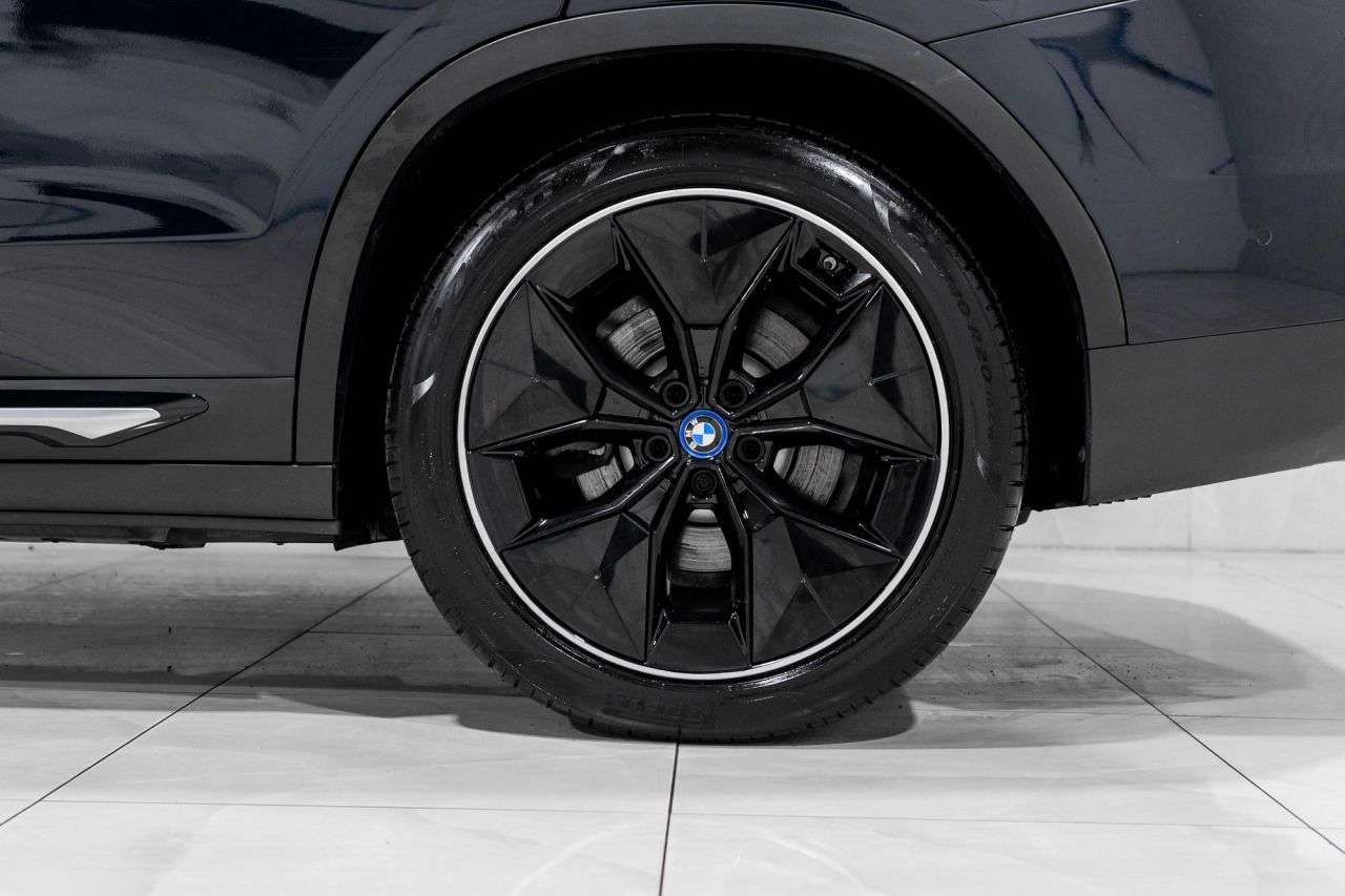 2021 BMW IX3 2021 BMW IX3