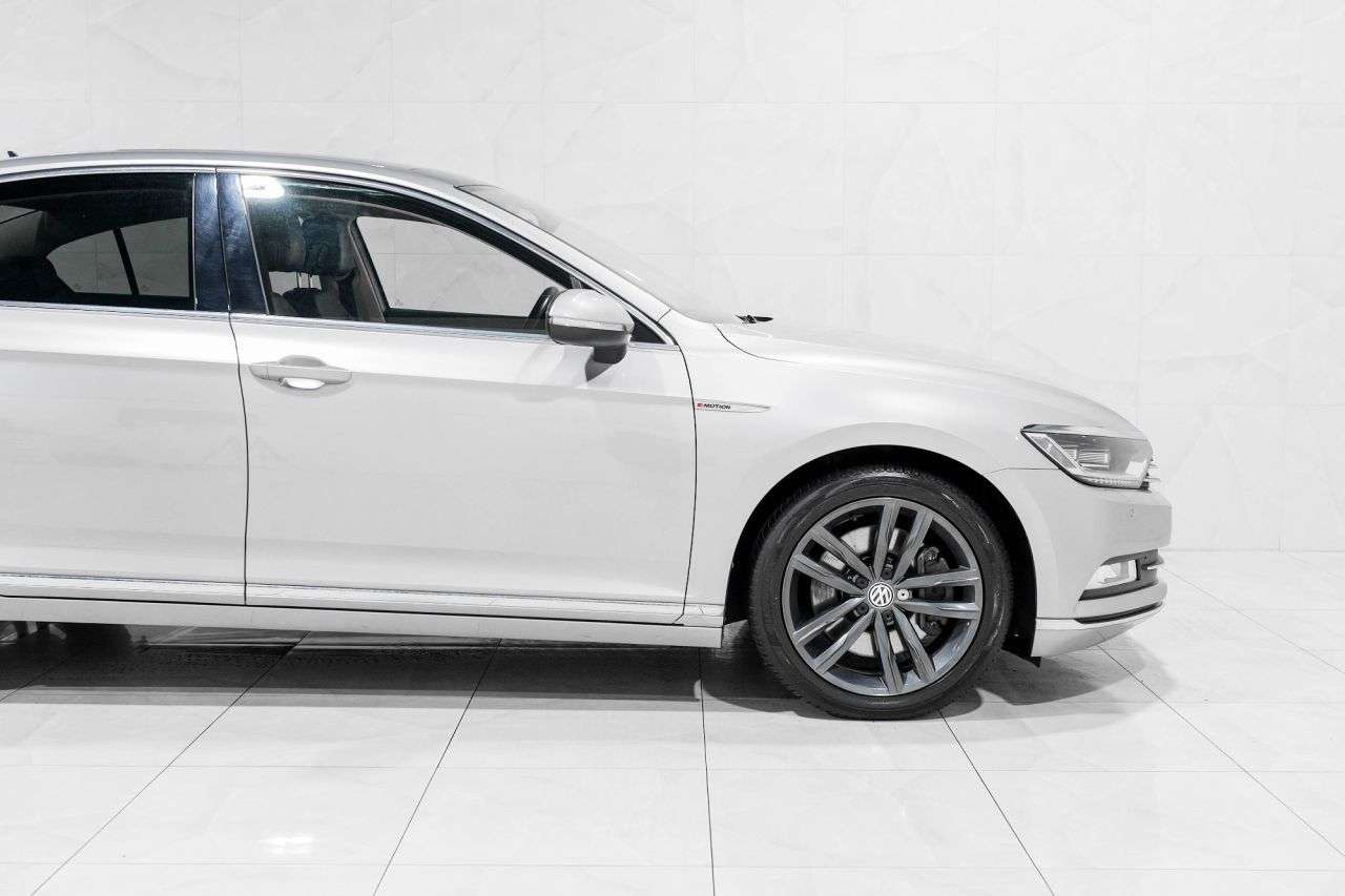 2017 VOLKSWAGEN PASSAT 2017 VOLKSWAGEN PASSAT