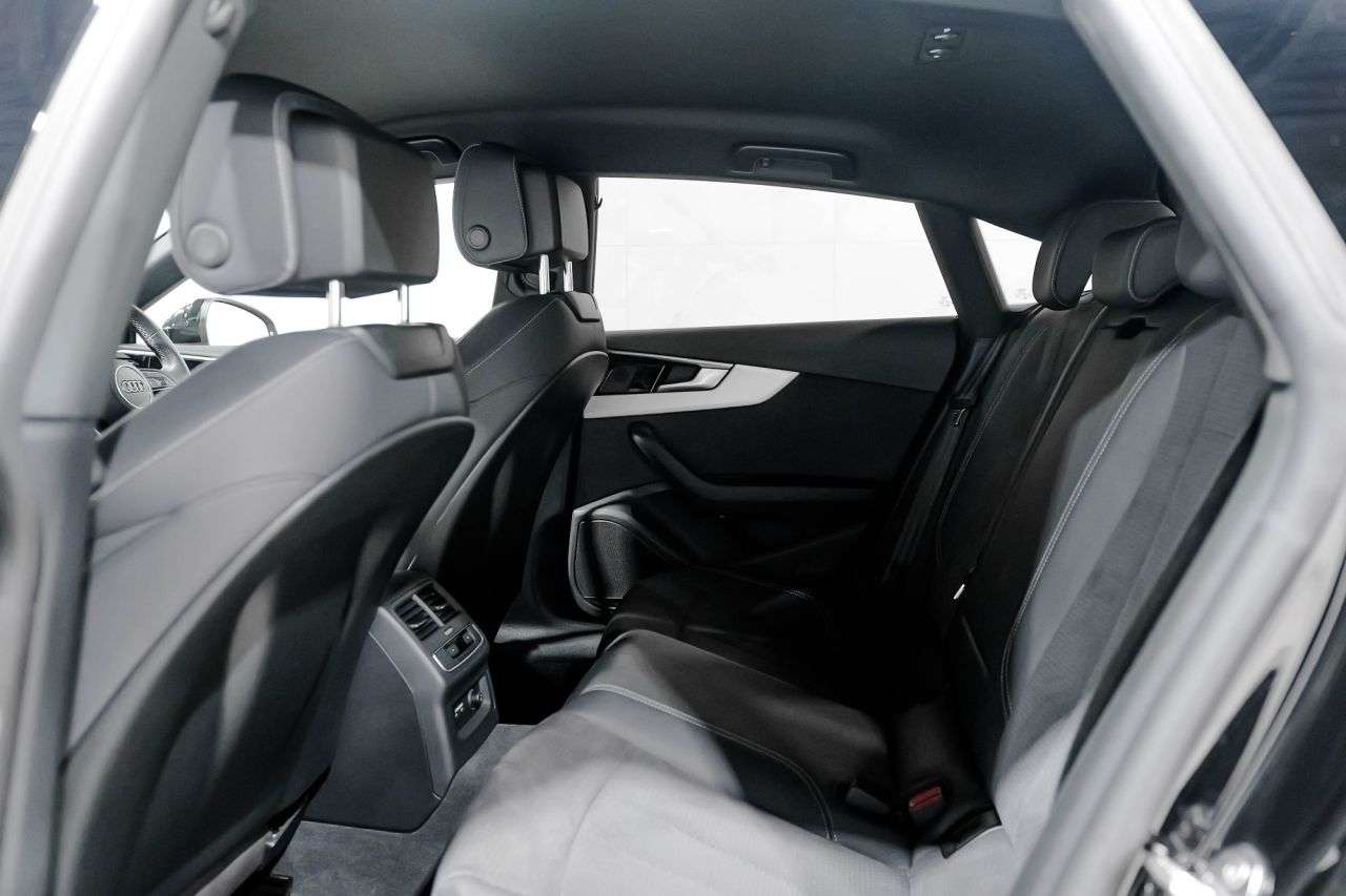 2022 AUDI A5 2022 AUDI A5