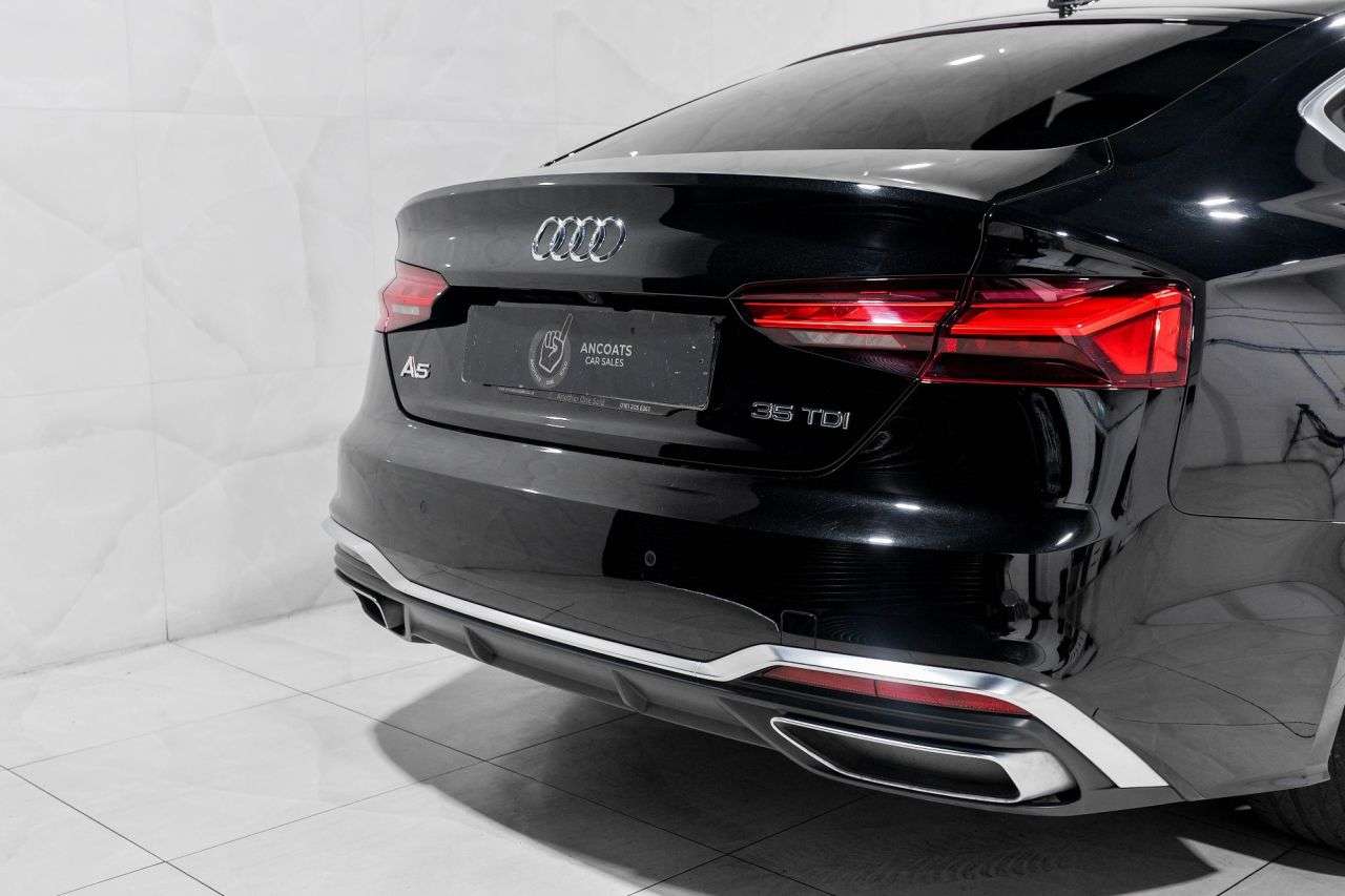 2022 AUDI A5 2022 AUDI A5