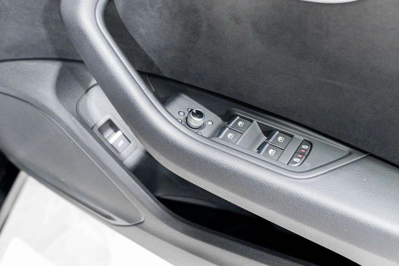 2022 AUDI A5 2022 AUDI A5