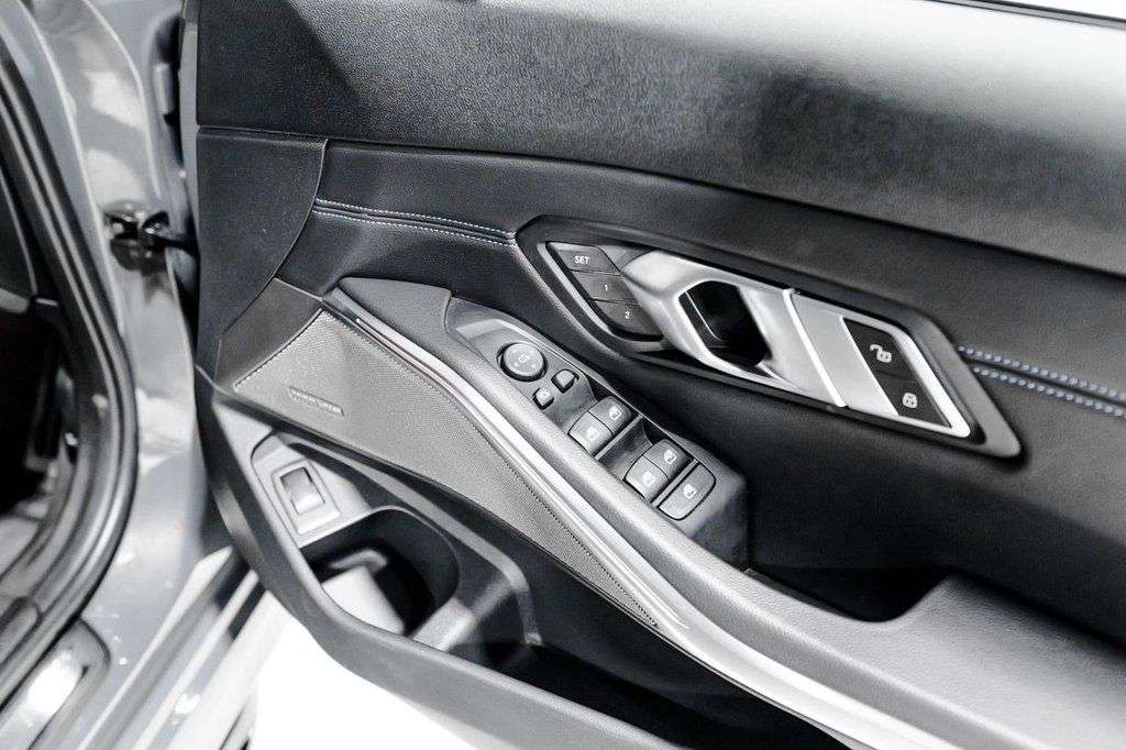 2021 BMW 3 SERIES 2021 BMW 3 SERIES