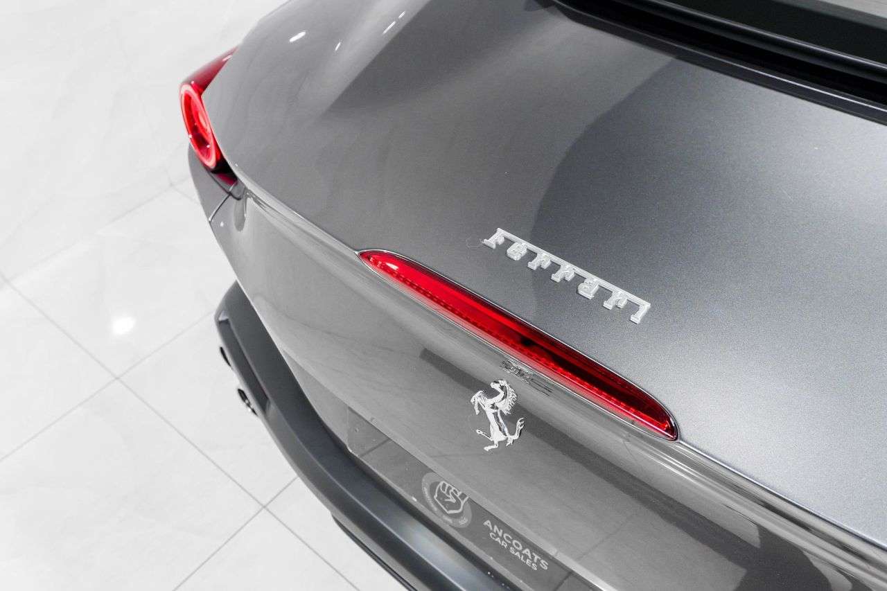 2019 FERRARI PORTOFINO 2019 FERRARI PORTOFINO