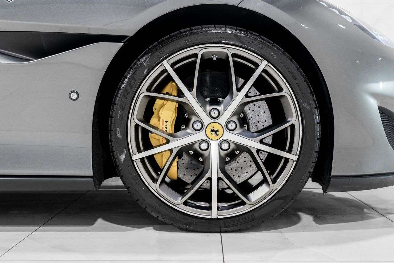 2019 FERRARI PORTOFINO 2019 FERRARI PORTOFINO