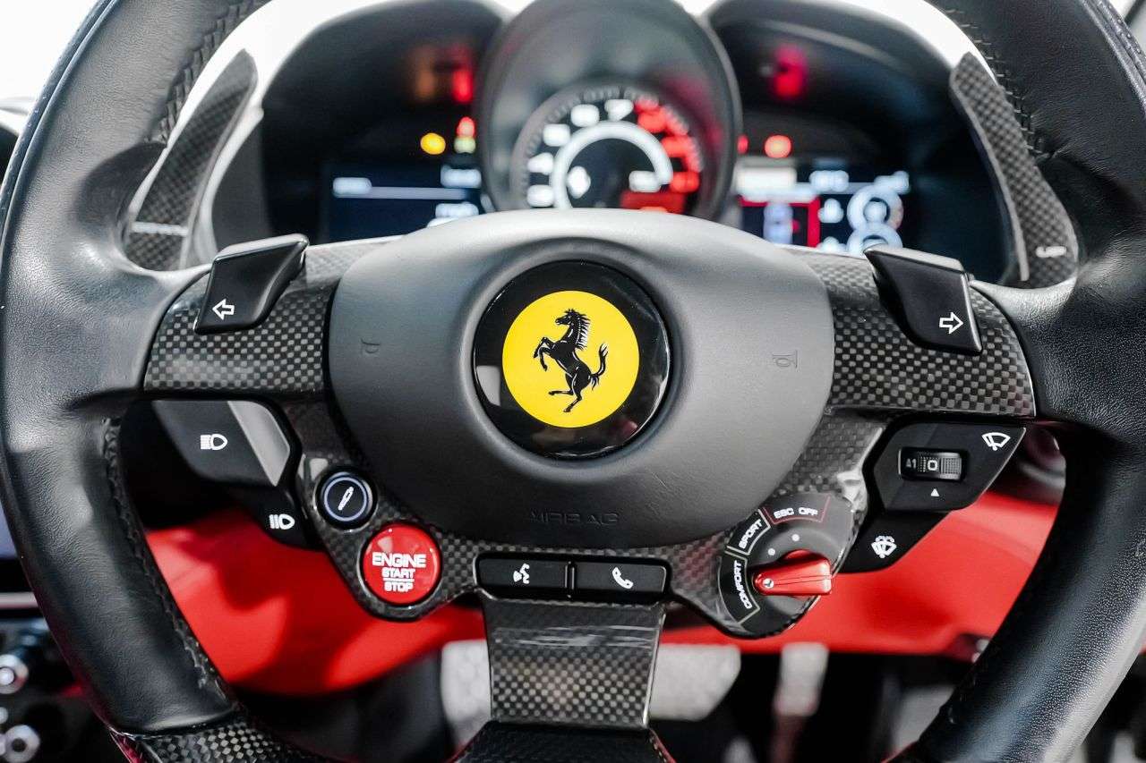 2019 FERRARI PORTOFINO 2019 FERRARI PORTOFINO