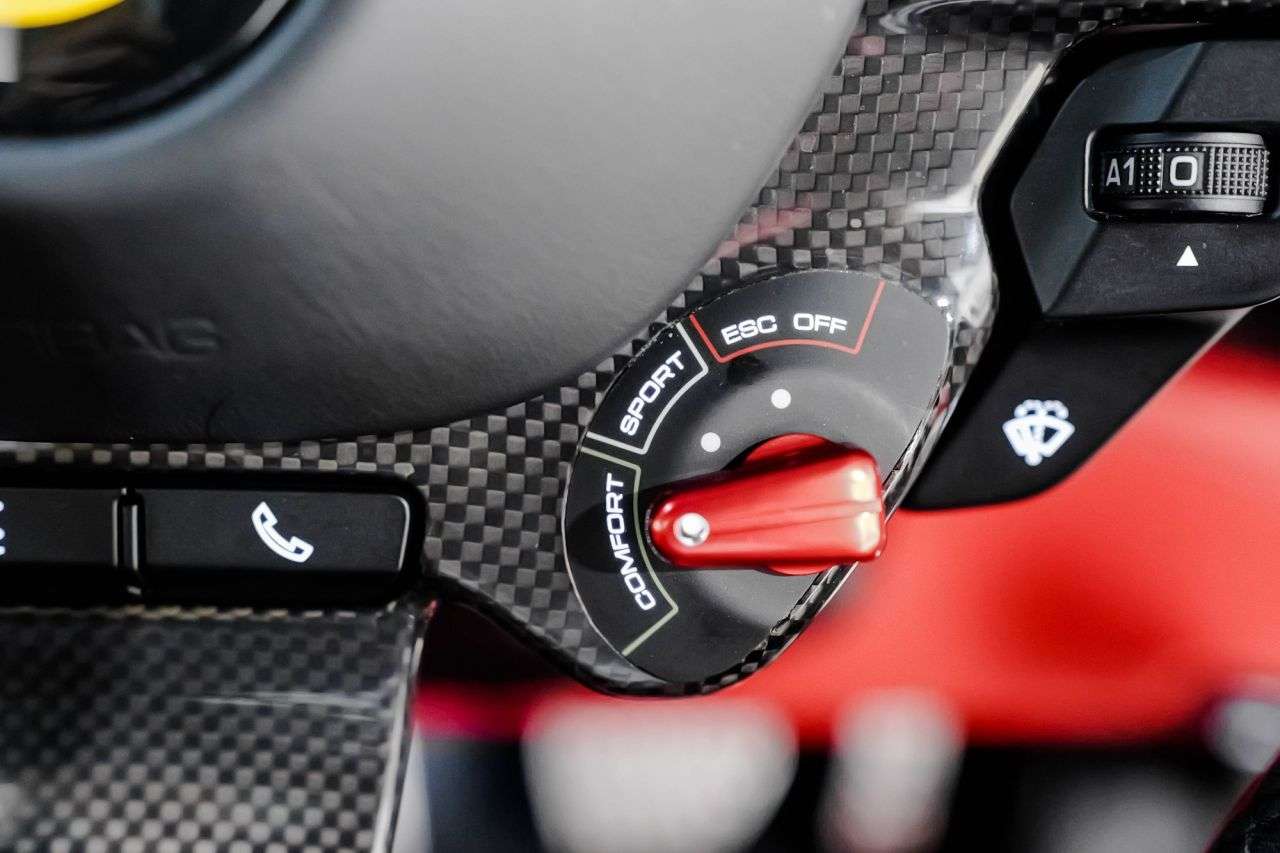 2019 FERRARI PORTOFINO 2019 FERRARI PORTOFINO