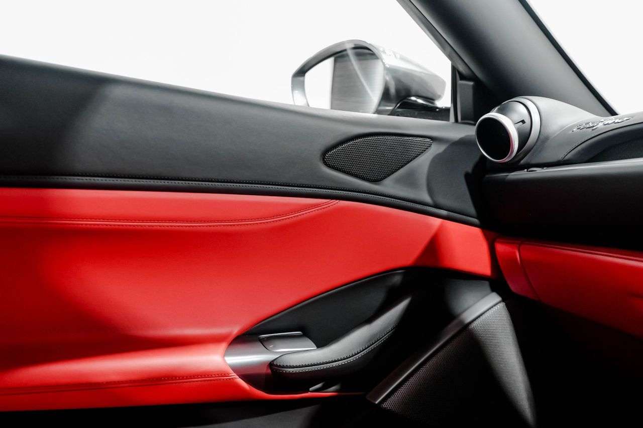 2019 FERRARI PORTOFINO 2019 FERRARI PORTOFINO