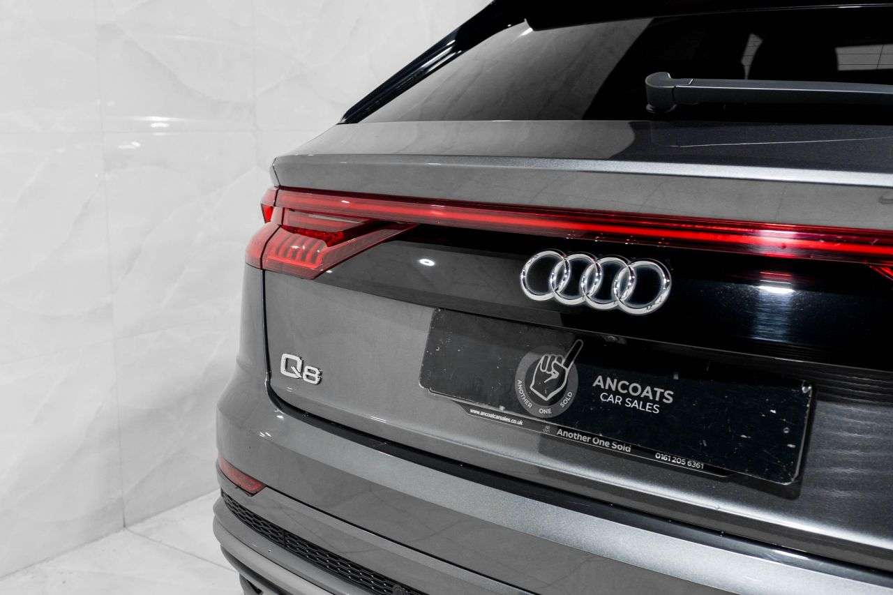 2019 AUDI Q8 2019 AUDI Q8