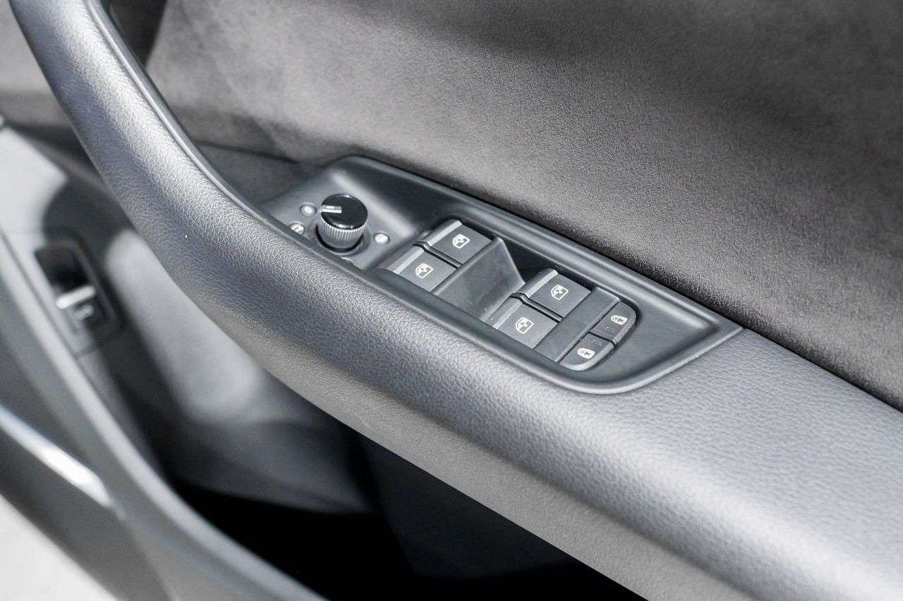 2019 AUDI Q8 2019 AUDI Q8