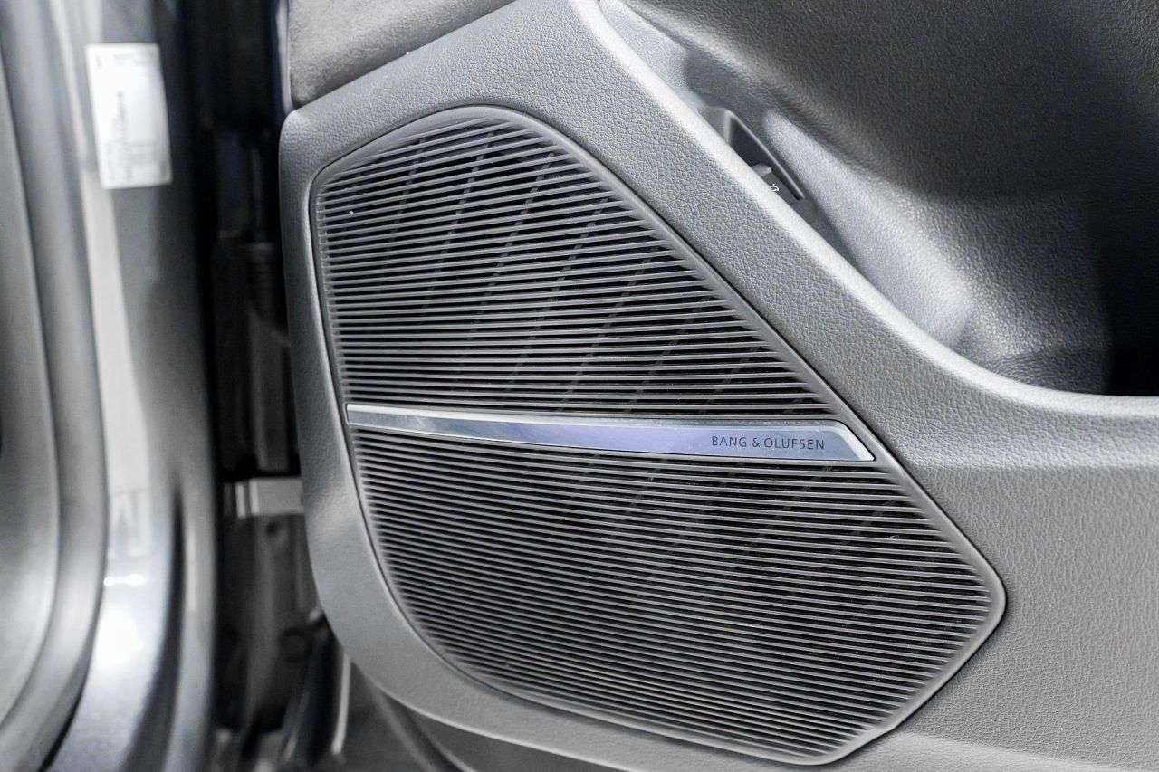 2019 AUDI Q8 2019 AUDI Q8