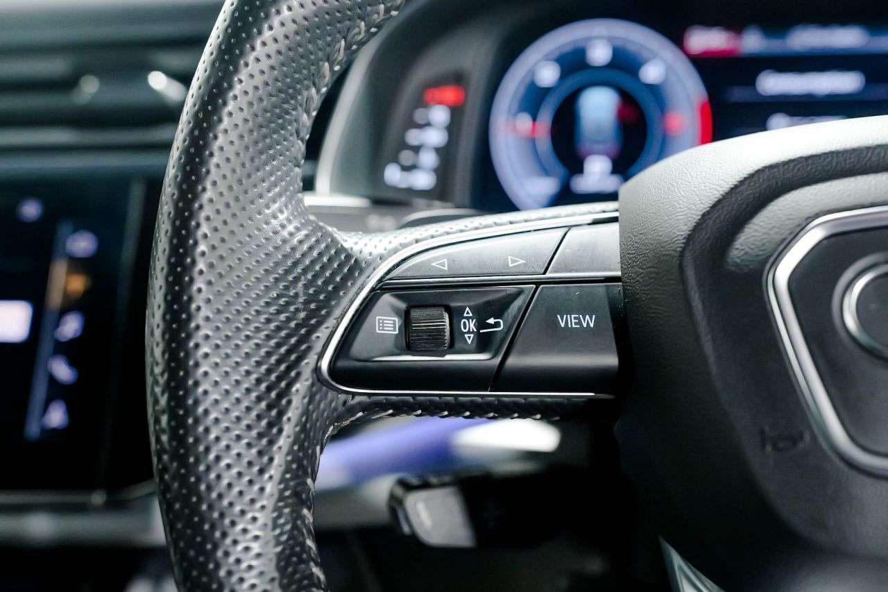 2019 AUDI Q8 2019 AUDI Q8