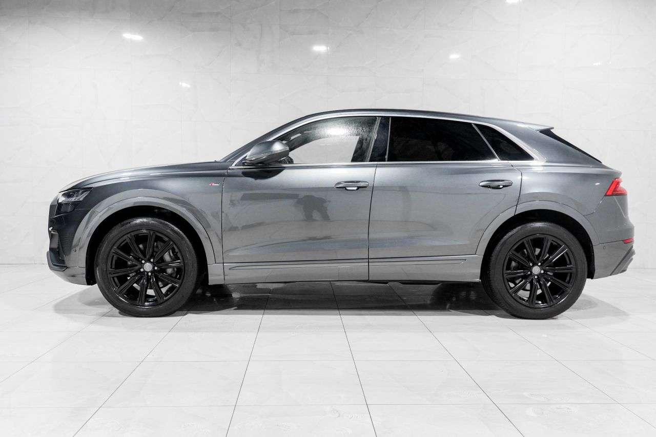 2019 AUDI Q8 2019 AUDI Q8