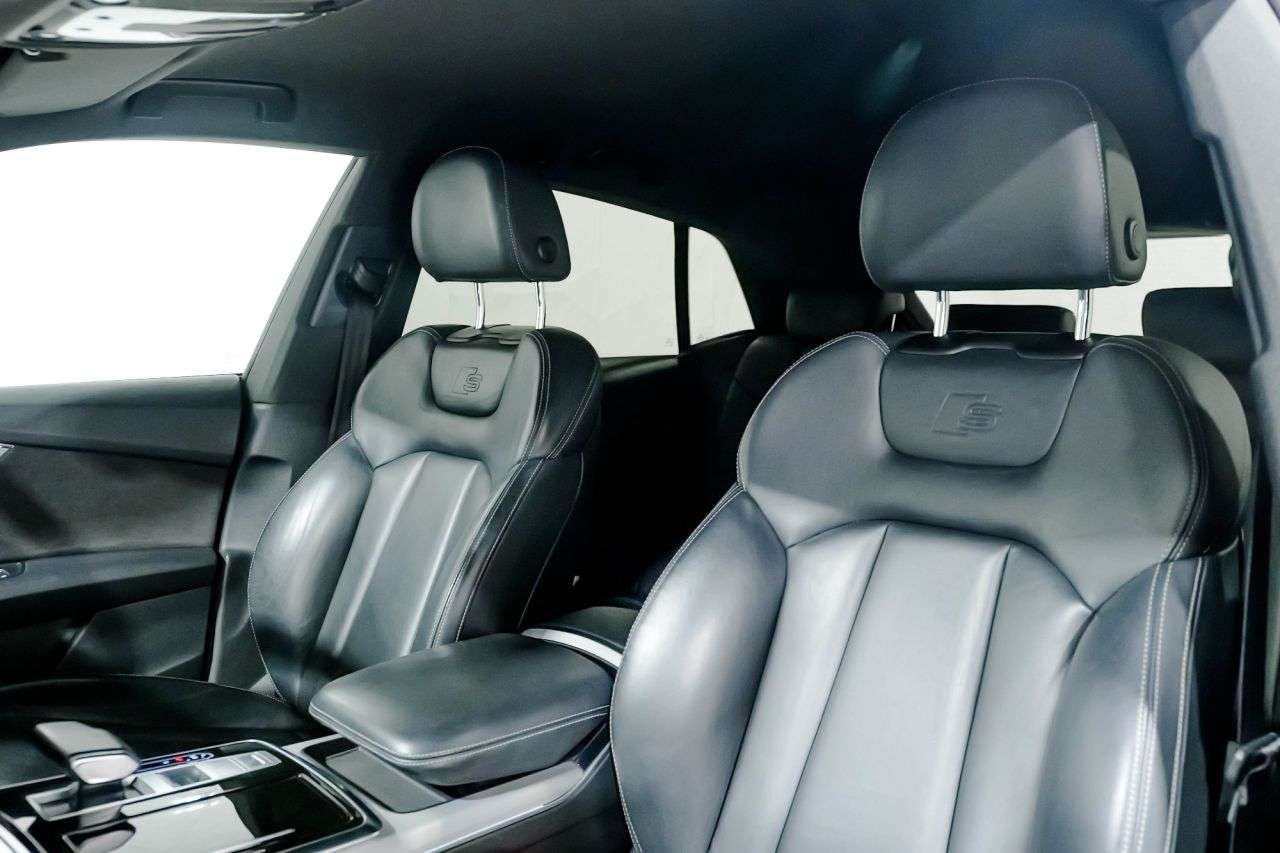 2019 AUDI Q8 2019 AUDI Q8