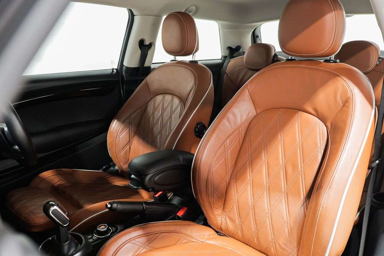 2018 MINI HATCH 2018 MINI HATCH