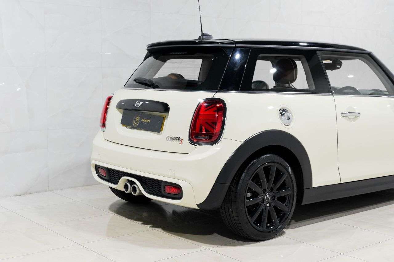 2018 MINI HATCH 2018 MINI HATCH