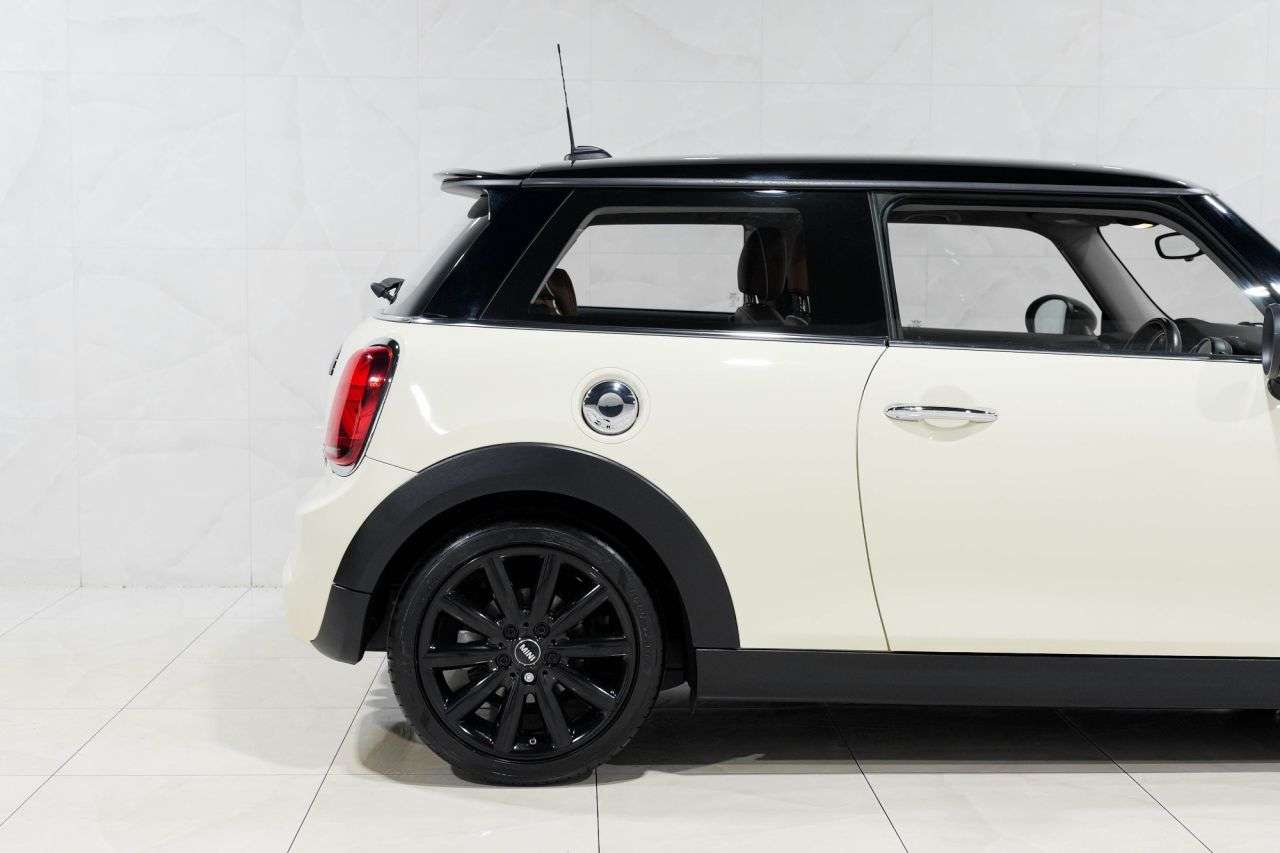 2018 MINI HATCH 2018 MINI HATCH