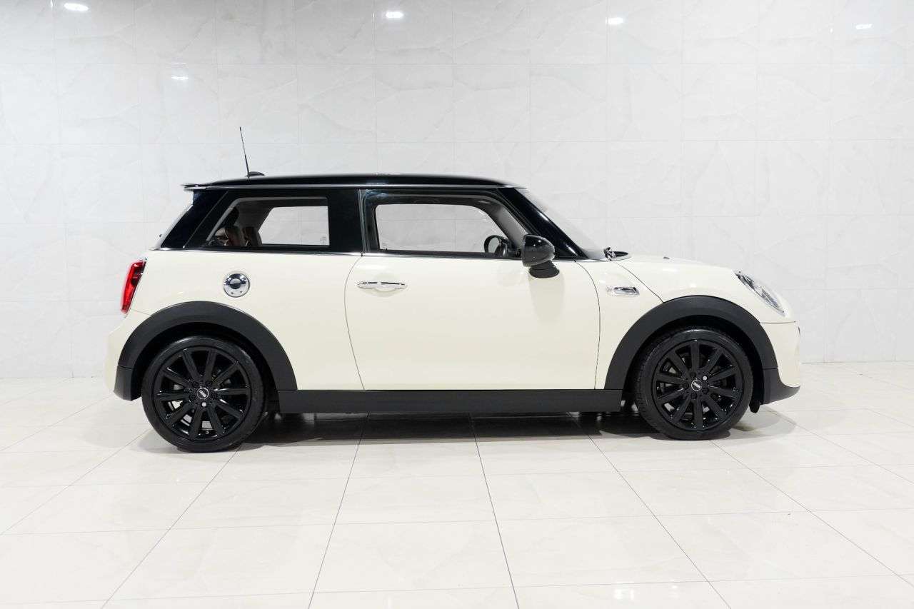 2018 MINI HATCH 2018 MINI HATCH