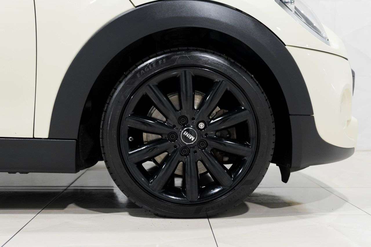 2018 MINI HATCH 2018 MINI HATCH