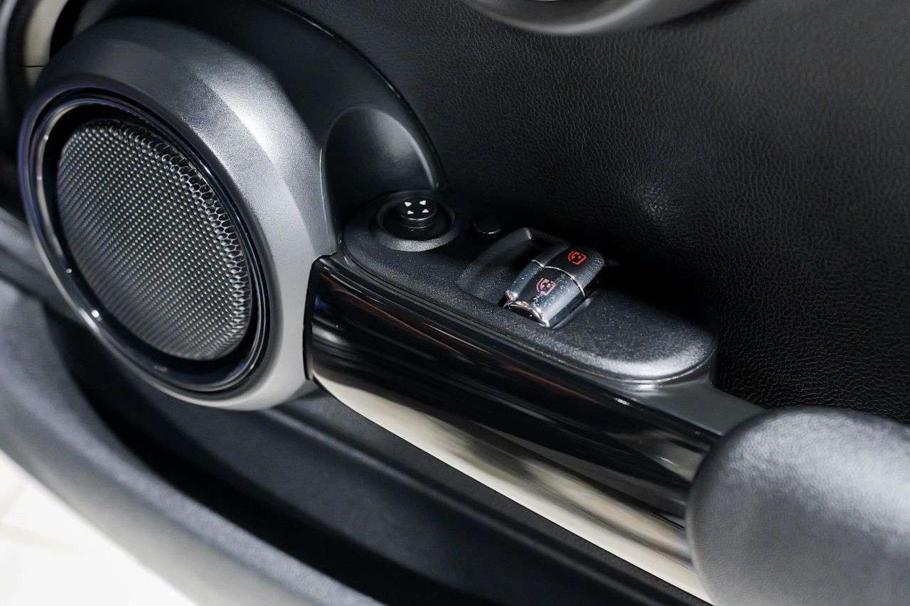 2018 MINI HATCH 2018 MINI HATCH