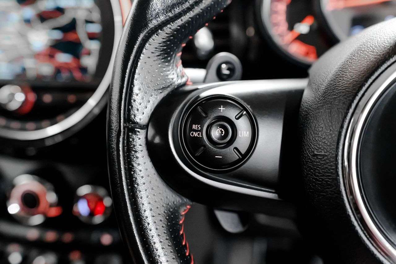 2018 MINI HATCH 2018 MINI HATCH