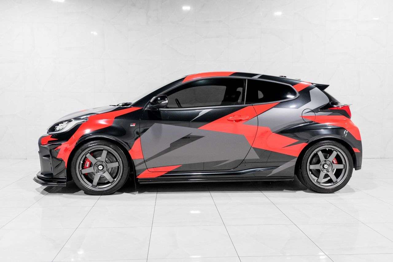 null TOYOTA YARIS null TOYOTA YARIS