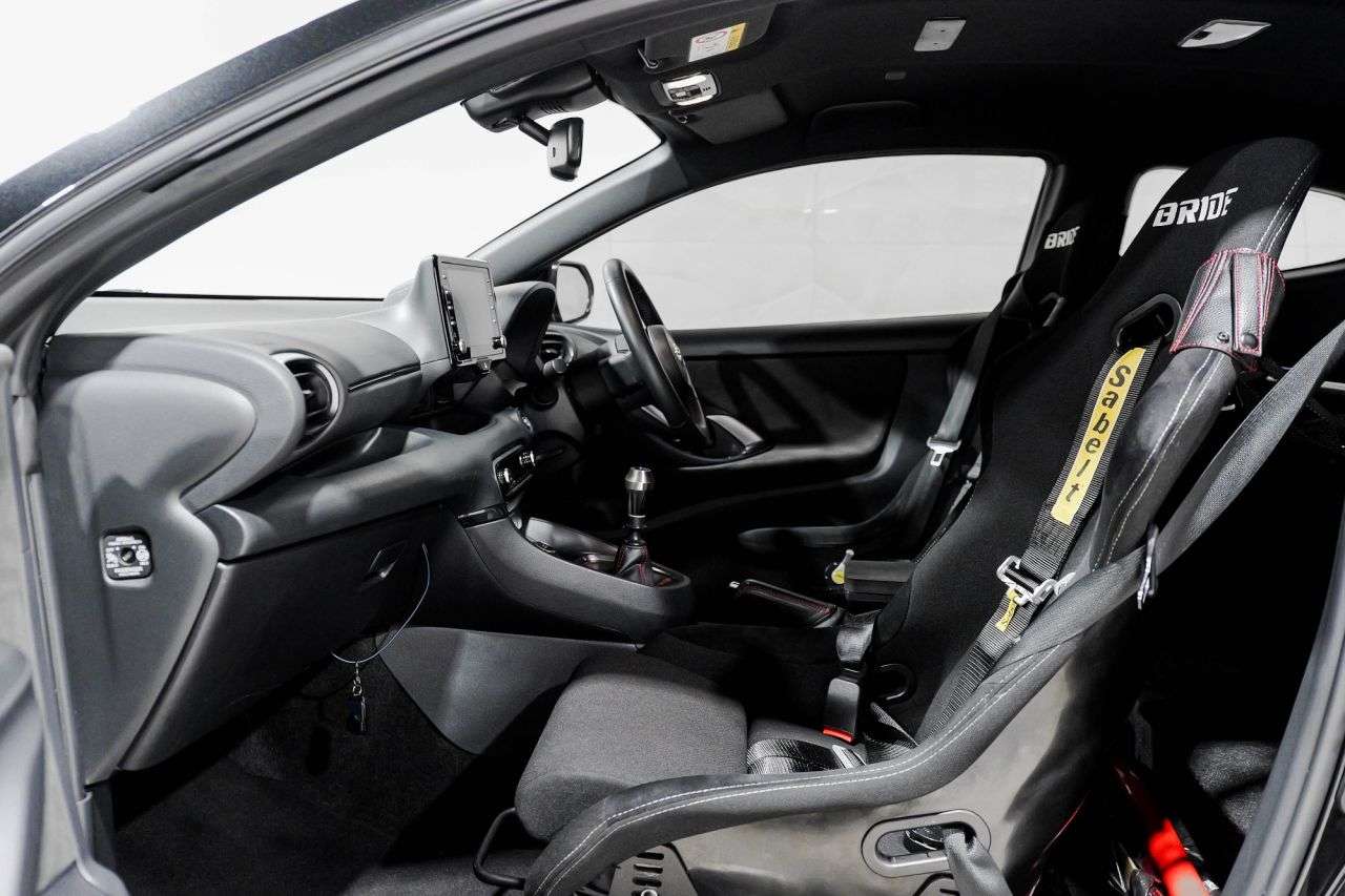 null TOYOTA YARIS null TOYOTA YARIS