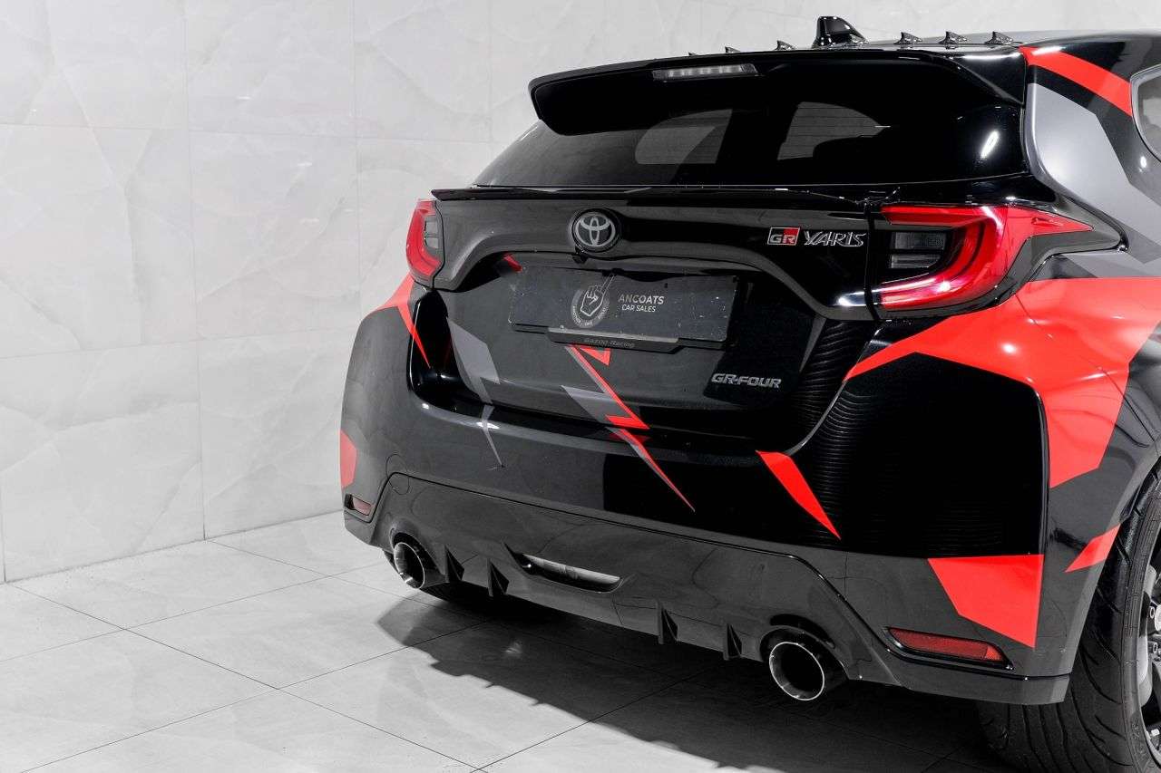 null TOYOTA YARIS null TOYOTA YARIS