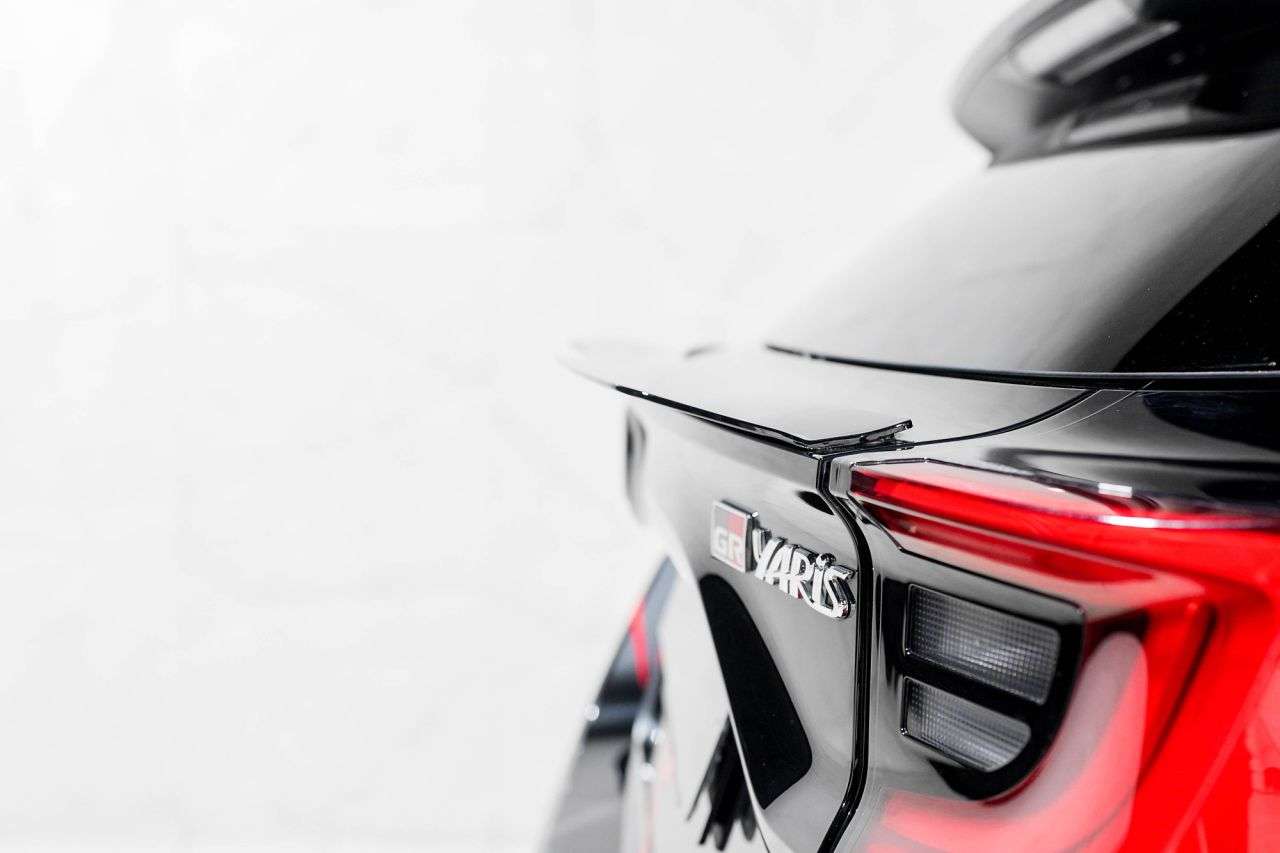 null TOYOTA YARIS null TOYOTA YARIS