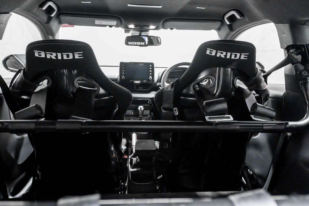 null TOYOTA YARIS null TOYOTA YARIS